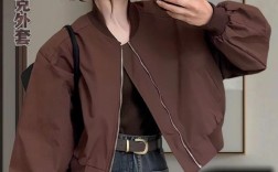 秋款宽松女装如何搭配更显时尚？