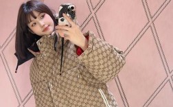 古驰白绣花套装，优雅与实穿如何平衡？