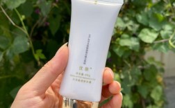 毛孔能缩小？护肤品真有这神效？