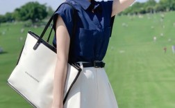 最新夏装搭配图，哪种风格更吸睛？