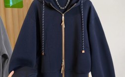 2025款卫衣女装，新款设计有何不同？