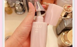 粉色瓶子护肤品，具体是什么功效？