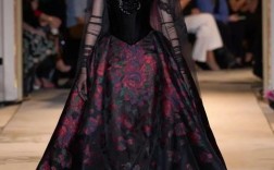 哥特式女装如何定义奢侈t台新美学？