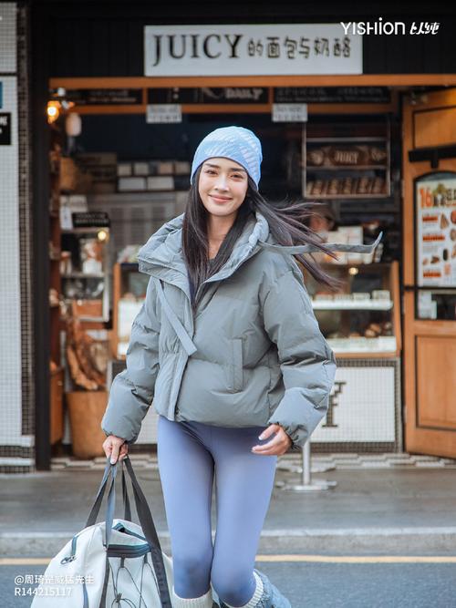 新润唇膏能治干裂吗？敏感唇能用吗？-图2