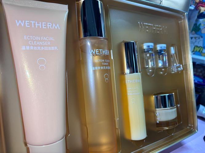 混合性皮肤冬天护肤品怎么选？-图1