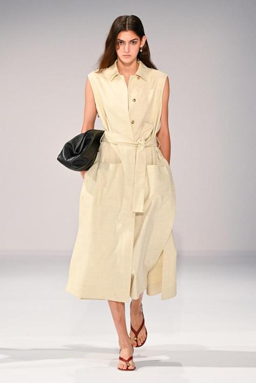 Luisa Ragnoli女装有何独特设计魅力？-图2