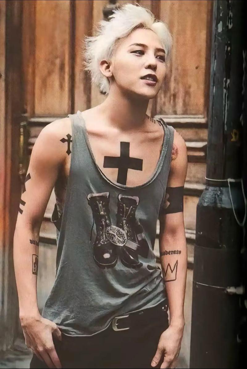 Bigbang翻拍权志龙女装，为何引发热议？-图2