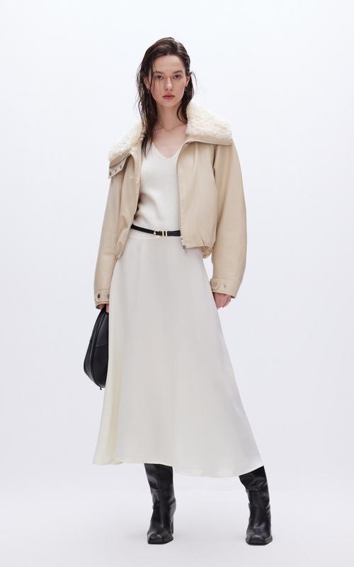 only 2025春季新款女装有何亮点？-图1