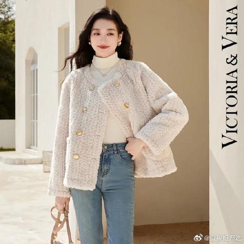 victoriavera女装风格独特吗？适合什么场合穿？-图2