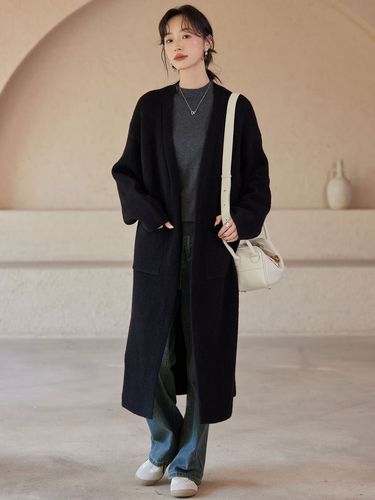 2025春季女装外套毛衣新款有何设计亮点？-图3