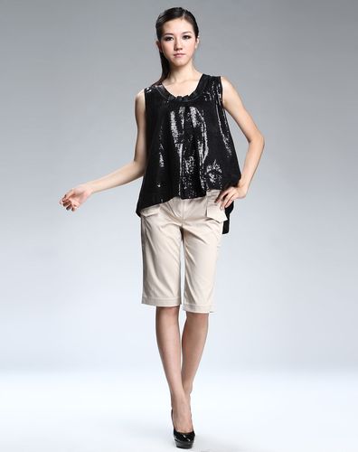 2025新款女装有哪些设计亮点？-图2