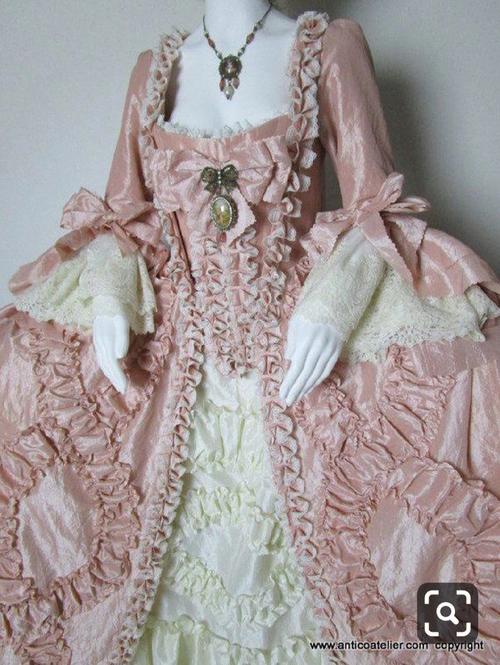 rococo洛可可秋冬女装，主打什么风格？-图1