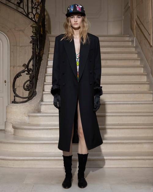 kenzo2025秋冬女装，将如何演绎新季美学？-图2