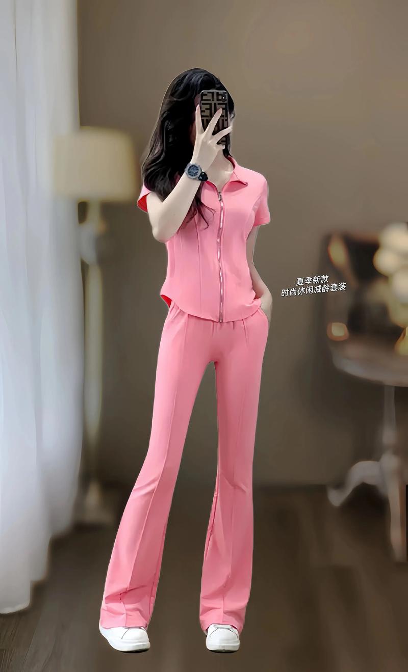 ccdd女装旗舰店2025年有何新款或优惠？-图2