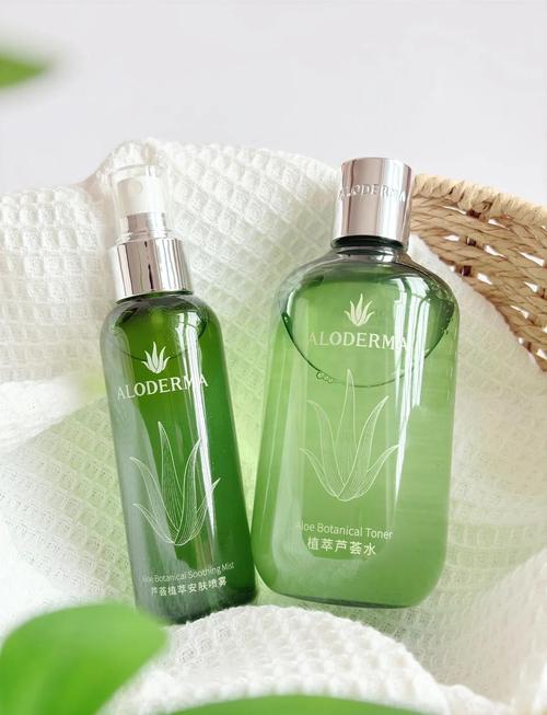 esthedew芦荟祛痘水真的能快速祛痘吗？-图1