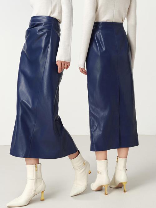 雅莹2025新款女装图片有哪些新款？-图1