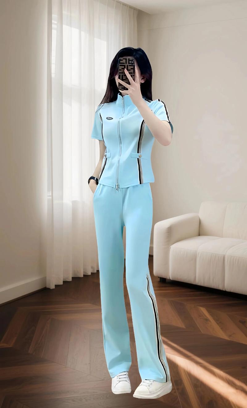 2025夏女装设计，流行色与廓形如何革新？-图2