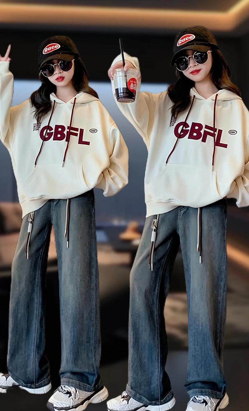 卫衣搭什么裤子显瘦又时髦？-图1