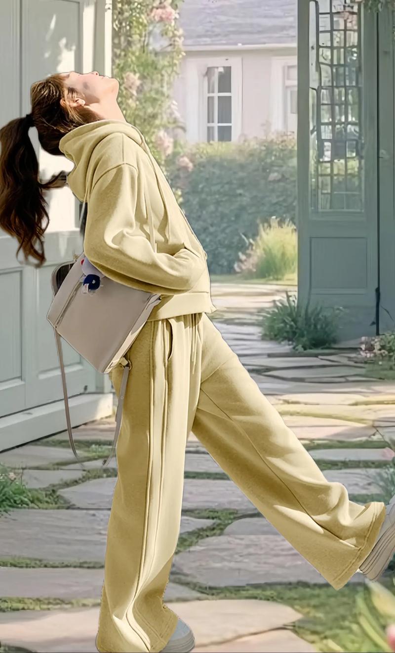 海青蓝女装2025套装有何设计亮点？-图3