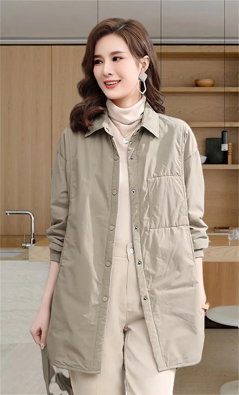 休闲时尚冬女装搭配图片-图2