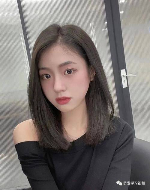 2025年女装发型流行趋势有哪些？-图2