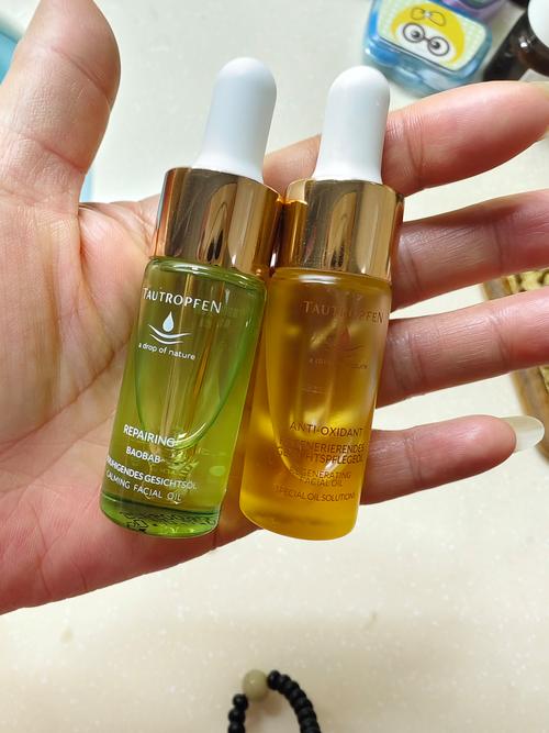 35岁皮肤干，选护肤品看成分还是年龄？-图3