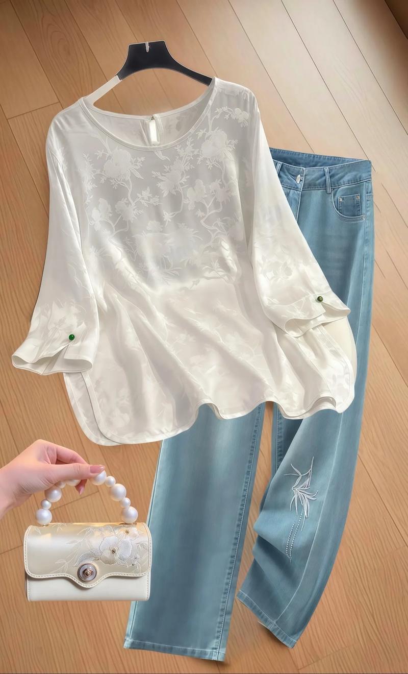 2025款女装别出心裁,如何定义新时尚?-图2 2025款女装别出心裁,如何定义新时尚?-图2