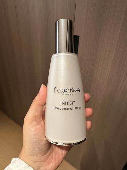 鼻头毛孔怎么收缩？护肤品选对了吗？-图3