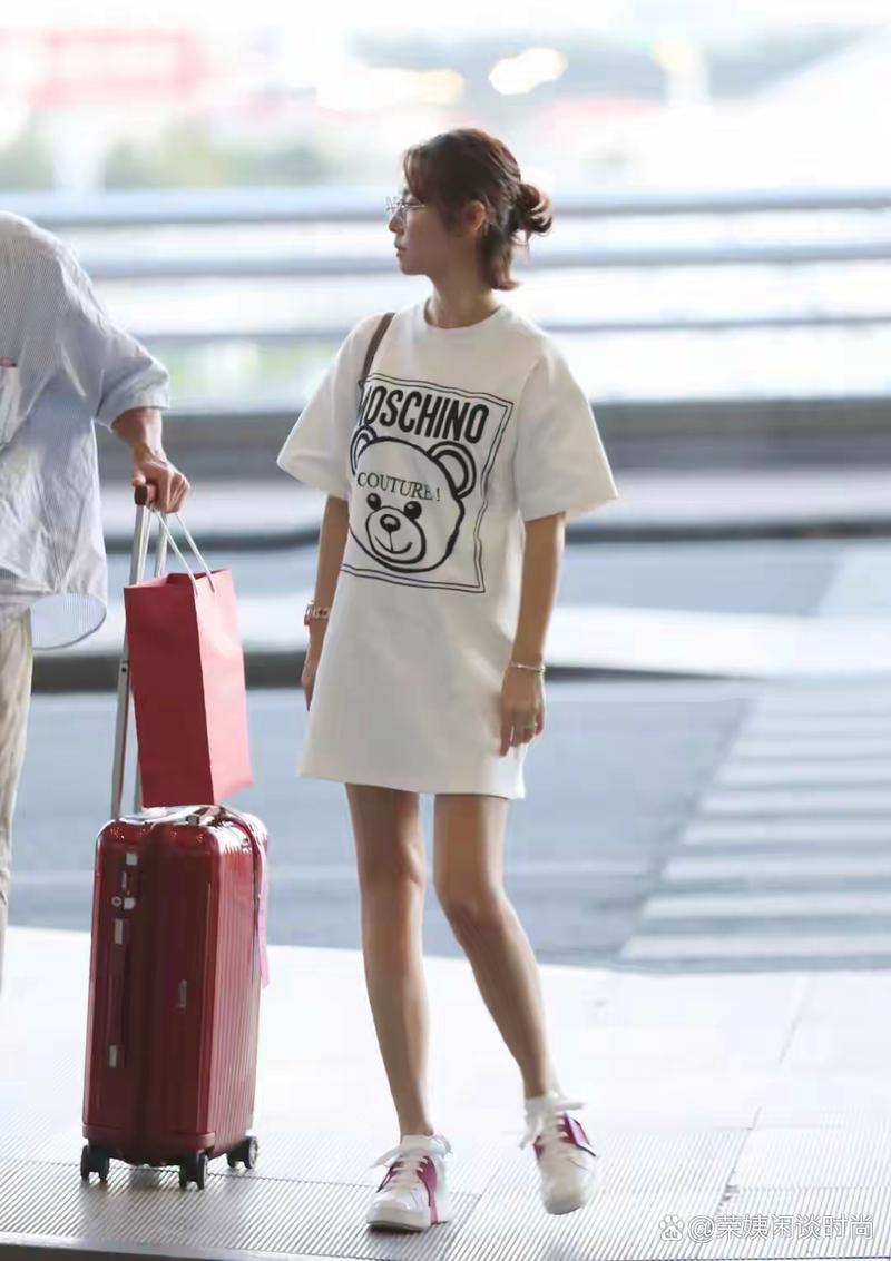 蘑菇街夏季女装明星款，哪款最值得入手？-图1