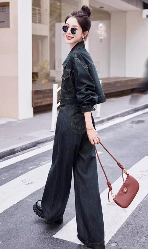 2025秋时尚女装搭配-图1