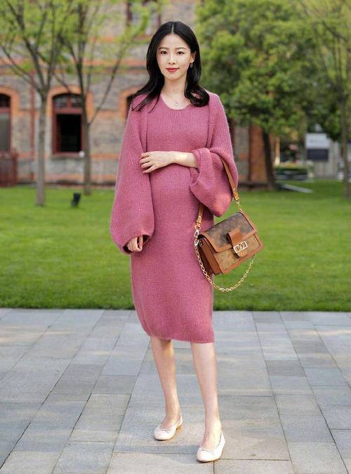 35岁女装搭配，如何穿出优雅与高级感？-图2