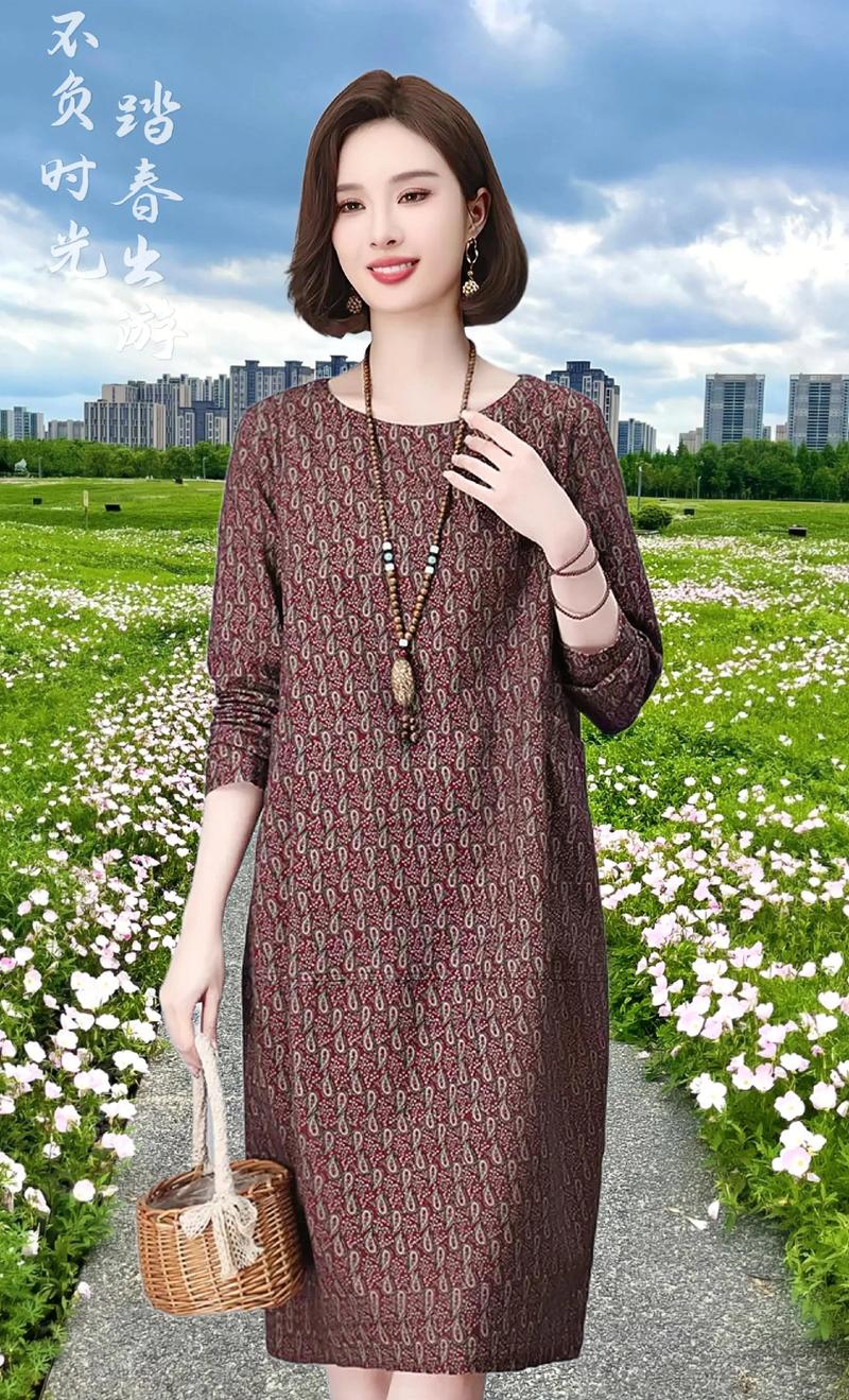 2025新款女装，品牌如何引领新时尚潮流？-图2