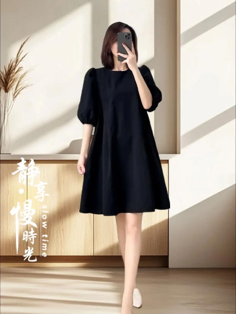 2025大码新款女装,设计如何适配多样身材?-图1 2025大码新款女装,设计如何适配多样身材?-图1