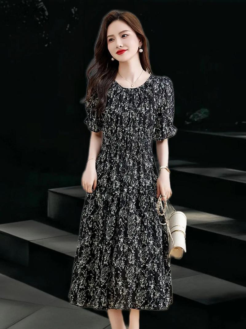 女装连衣裙款式图片大全，有哪些经典与新款？-图3