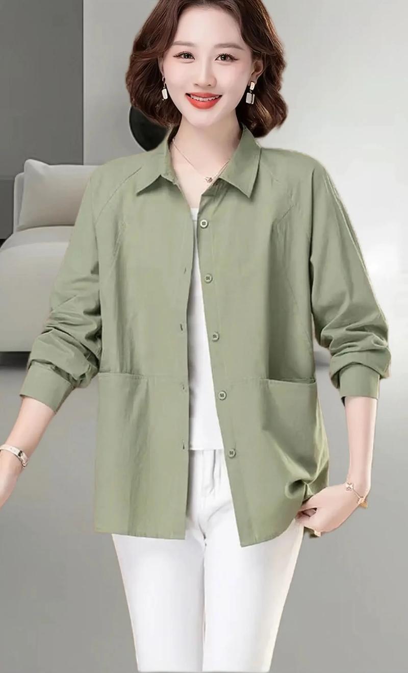 宽松版衬衣女装搭配图片-图2