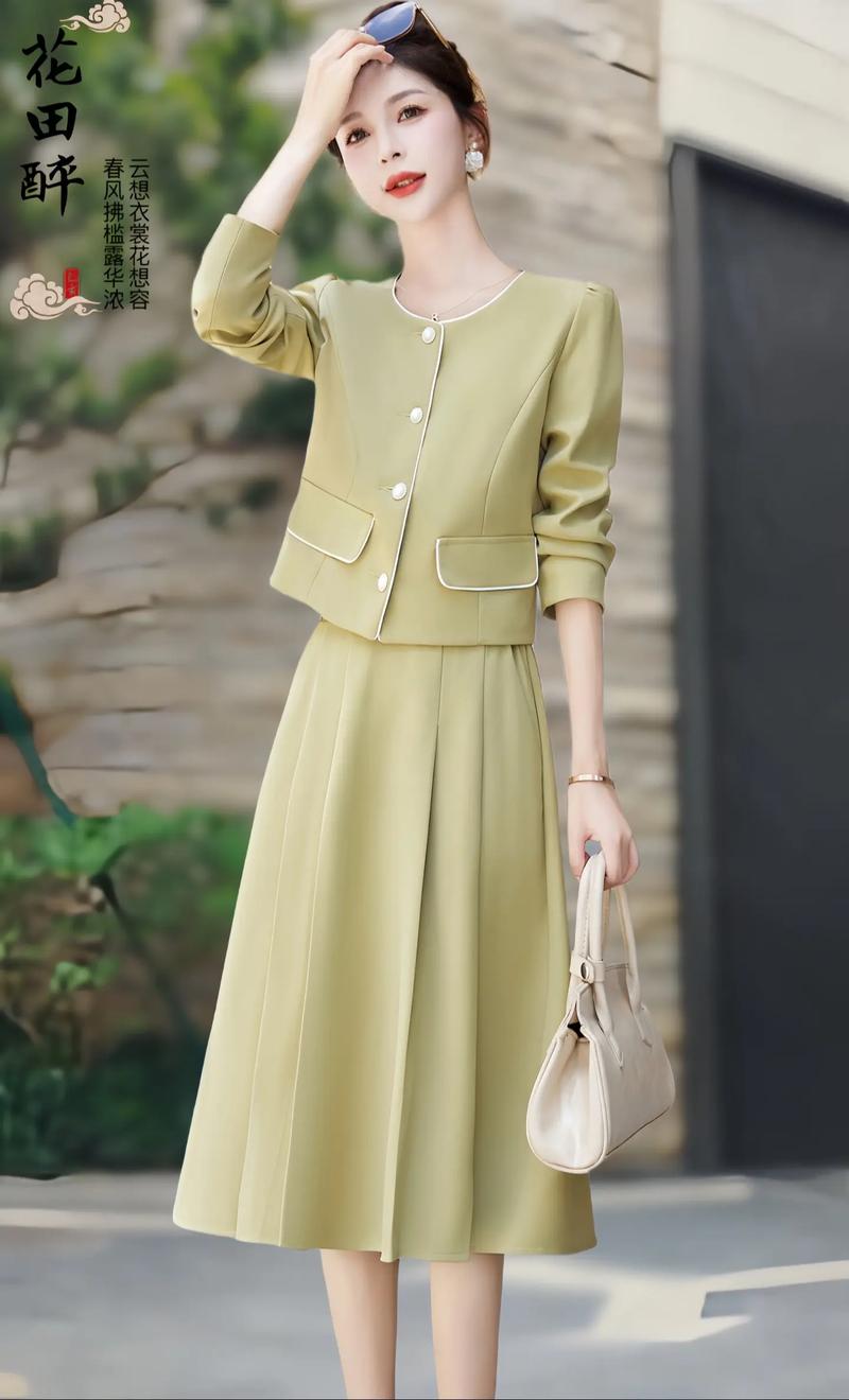 今年最流行什么服装女装-图3