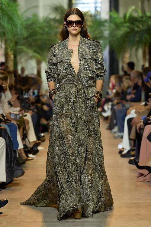 2025春夏女装秀，新趋势与灵感何在？-图3