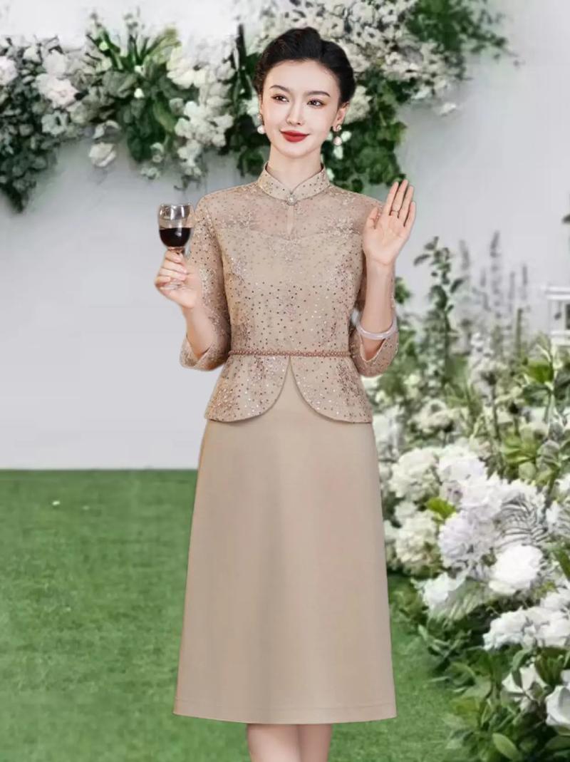 夏季婚礼穿什么女装既得体又时髦？-图1