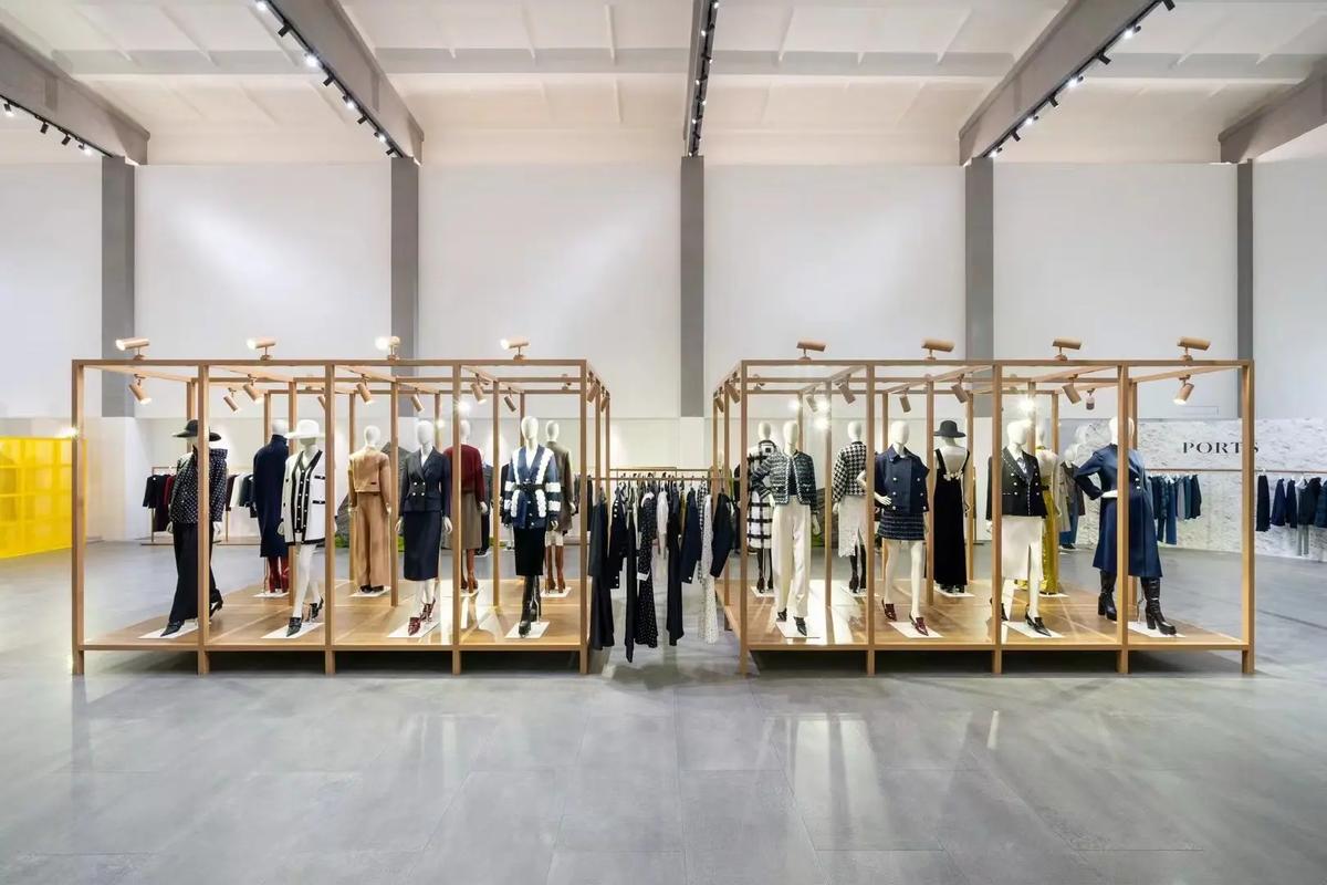 宝姿女装2025款图片-图1