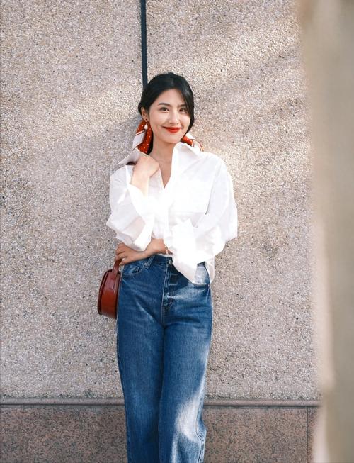 白衬衣女装如何搭配出高级感？-图3