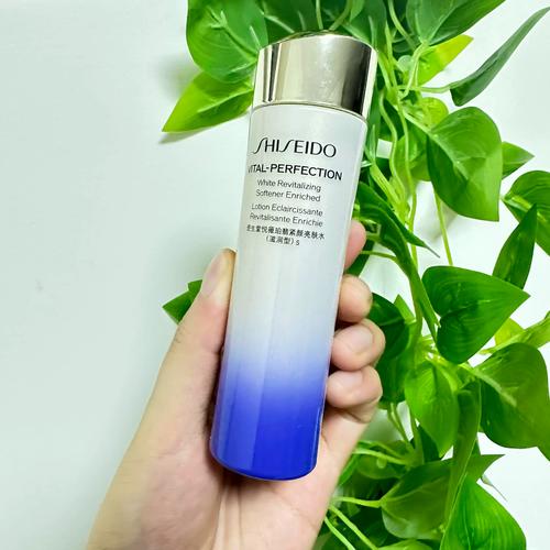 什么护肤品补水效果最好-图3