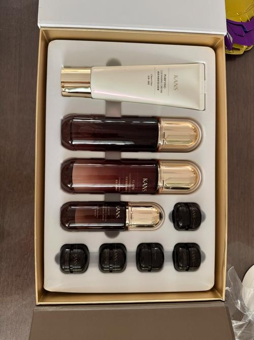 中年女性护肤品选哪个品牌最合适？-图2