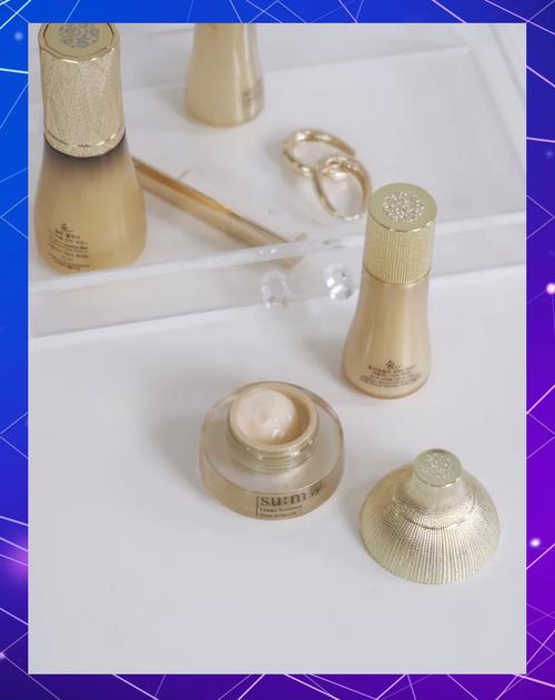 25岁后护肤品怎么选？抗初老还是基础保湿？-图3