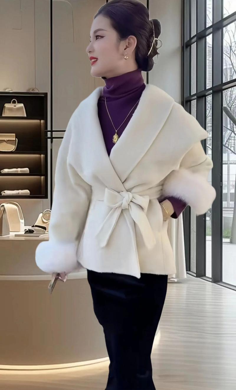 17年冬季女装流行趋势，具体怎么搭才时髦？-图3