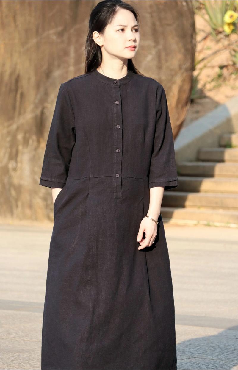 春季女装特点有哪些？-图1