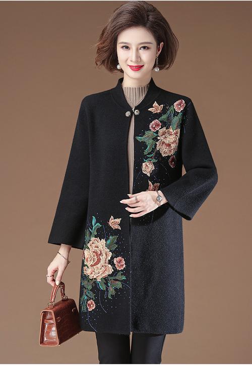 中年女装如何优雅得体又显年轻？-图1