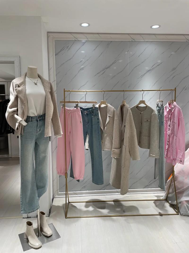 女装什么风格好卖？-图3