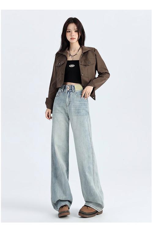 2025秋装女裤流行趋势是什么？-图2