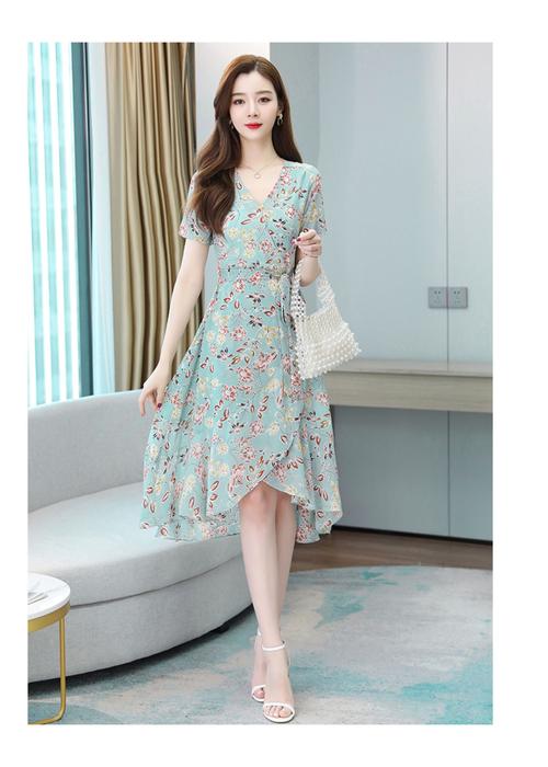 千百惠女装2025夏装有哪些新亮点？-图3