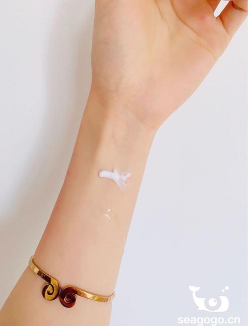 狮王祛痘膏怎么辨正品？-图2